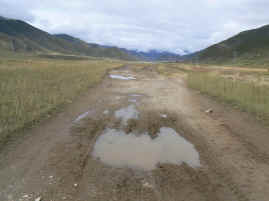 Harvest road.JPG (215424 bytes)