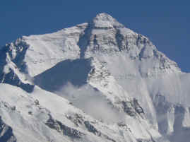 Rongphu north face.JPG (216990 bytes)